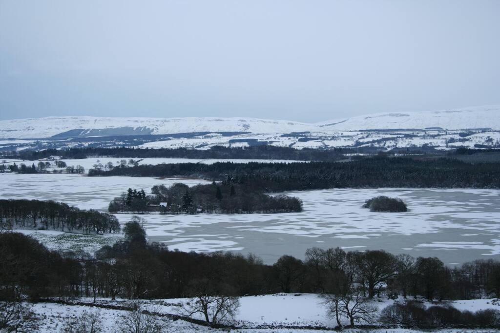 The Mews - A Cottage With A Spectacular Lake View Port Of Menteith Esterno foto